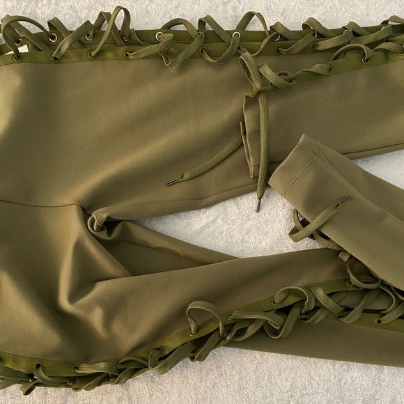 Puma by Rihanna Pants - Puma By Rihanna Fenty Stretch pants olive green (Leggings)